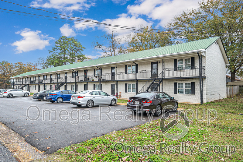 Northport Condo: 2711 18th Ave