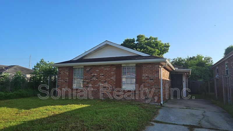 New Orleans House: 7615 Stonewood Street