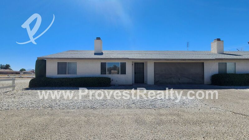 Apple Valley House: 21398 Powhatan Rd.