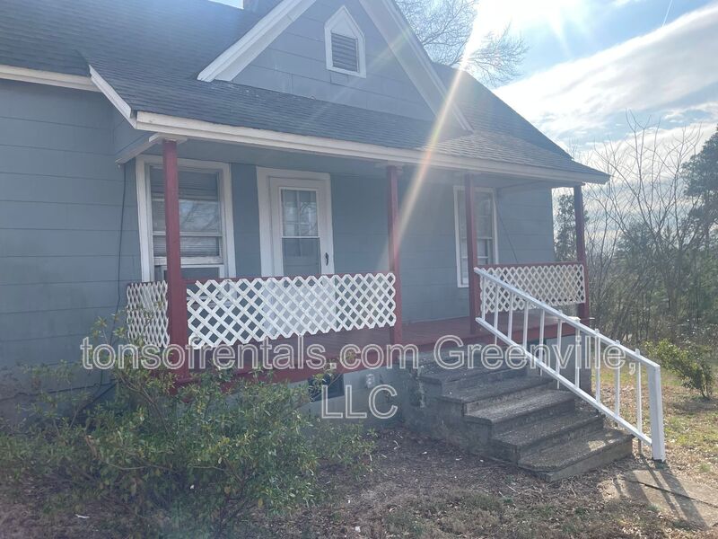 Drayton House: 376 Carney Street