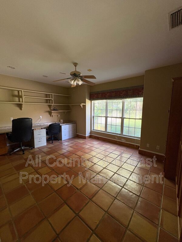 Main Rental Photo 28