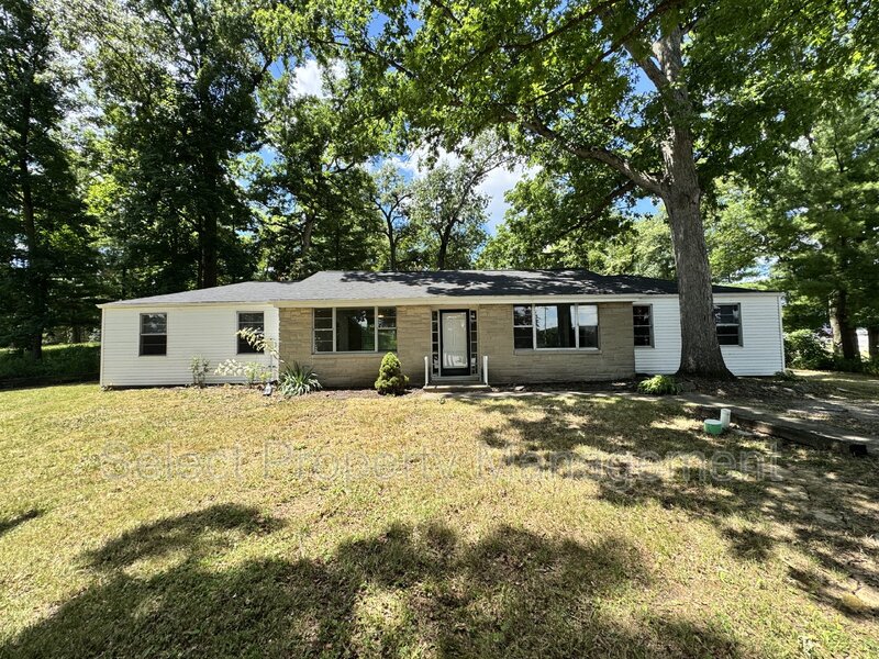 Fort Wayne House: 7515 Aboite Center Rd