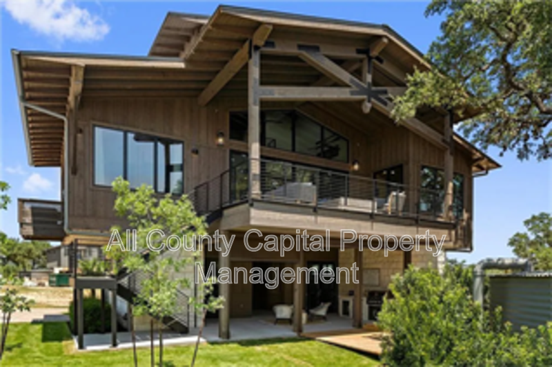 Spicewood House: 19213 Lost Tree Blvd