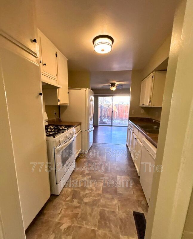 Reno House: 3545 Willow Hills Circle