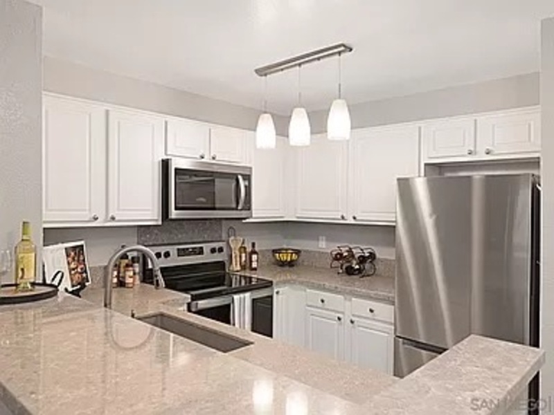 San Diego Condo: 3440 Lebon Drive - 1