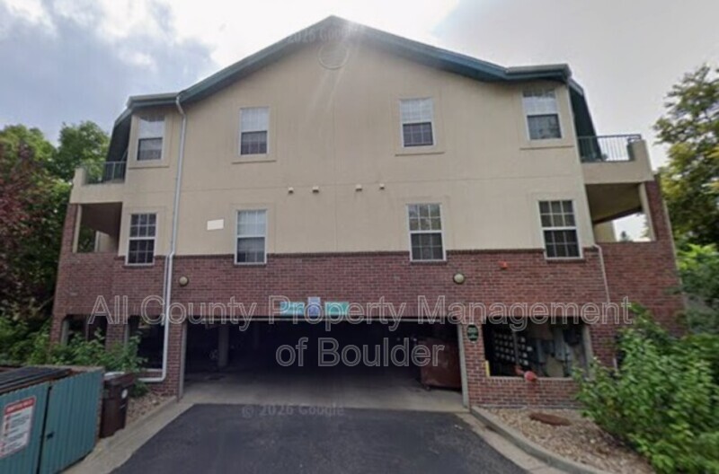 Boulder Condo: 500 Mohawk Drive