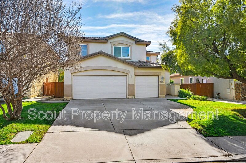 Temecula House: 30783 Medinah Way