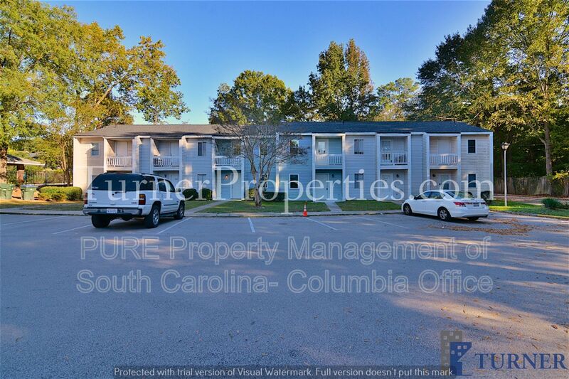 Columbia House: 308 Percival Rd