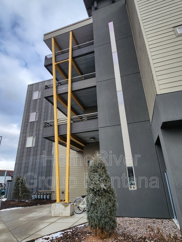 Missoula House: 1500 S 14th St W