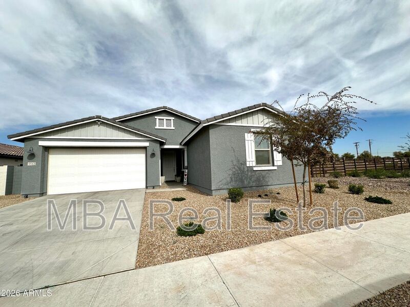 Laveen House: 5512 W Thurman Dr