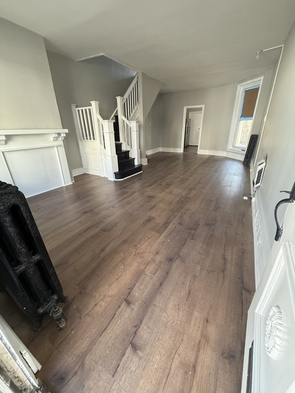 Philadelphia House: 821 South Alden Street