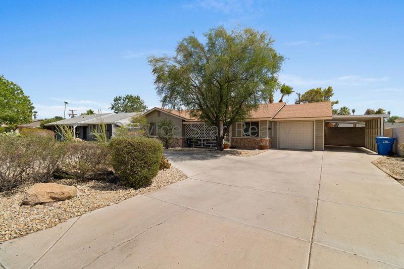 Phoenix House: 1331 W Missouri Ave