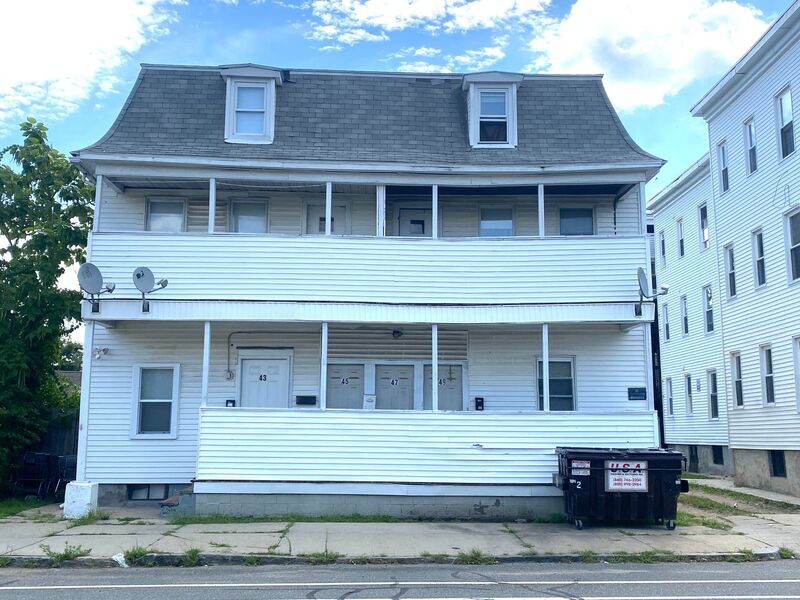 Springfield House: 43 Oak St
