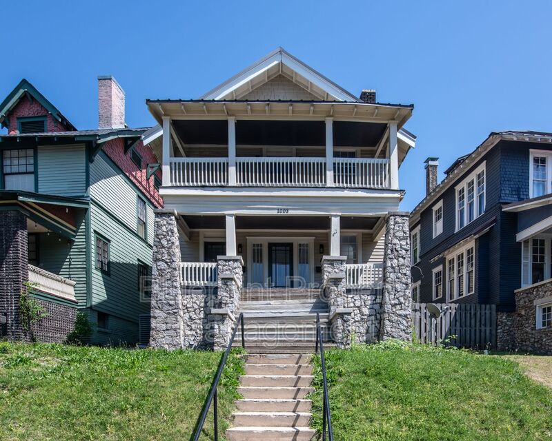 Birmingham House: 1003 28th Place South