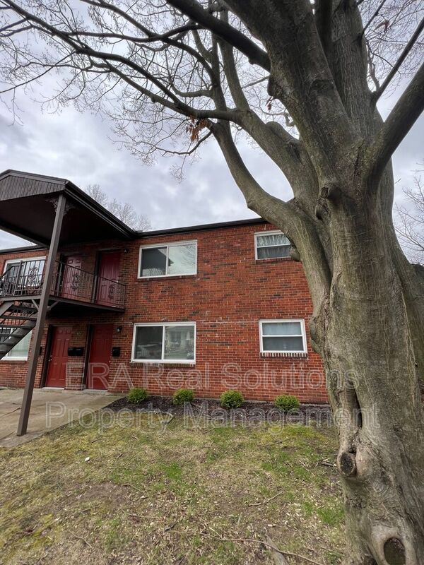 Columbus Townhome: 924 Rarig Ave.