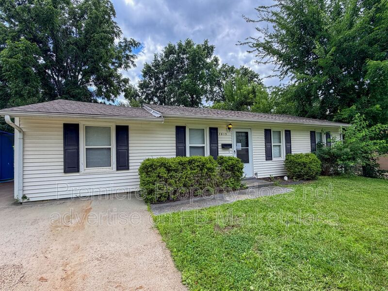 Kansas City House: 7815 E 51st St