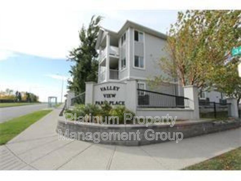 Calgary House: 6305 Valleyview Park SE