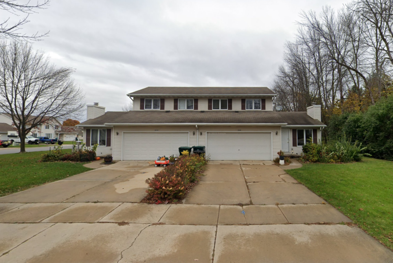 Green Bay Condo: 2008/2010 Schanock Drive - 2010