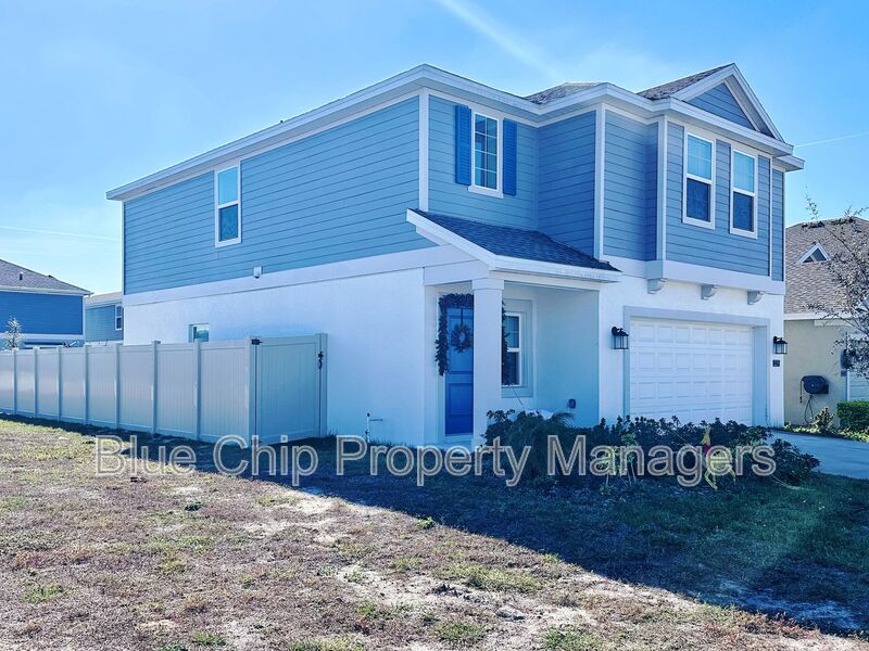 Davenport House: 2209 Aquifer Lane