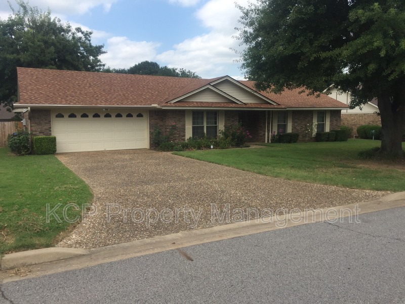 Fort Smith House: 4701 South X street