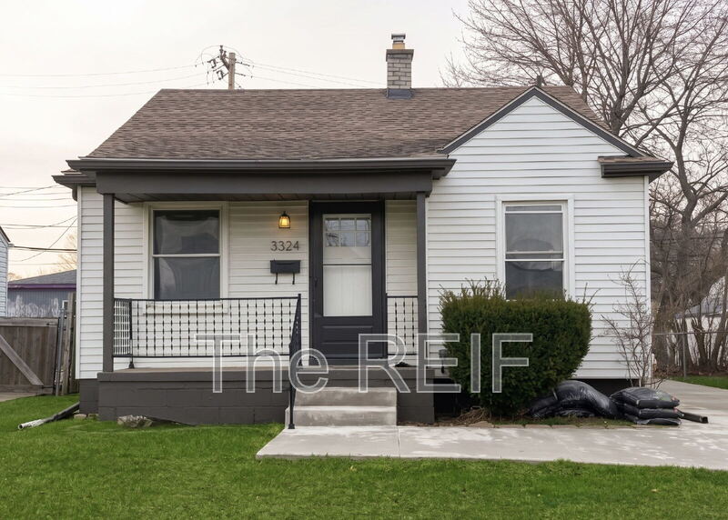 Berkley House: 3324 Greenfield Road