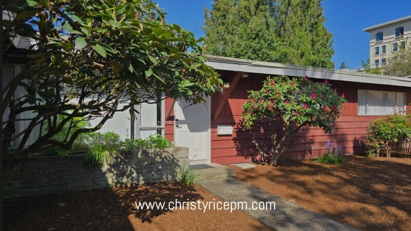 Bellevue House: 1815 116th Ave NE