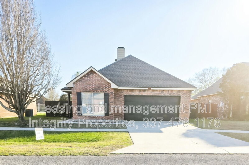 Lafayette House: 201 Pavilion Street