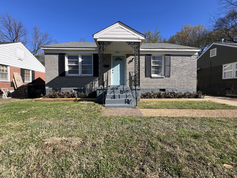 Memphis House: 904 Tampa Ave