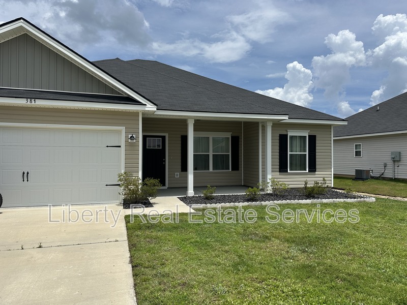 Ludowici House: 381 Mcclelland Loop NE