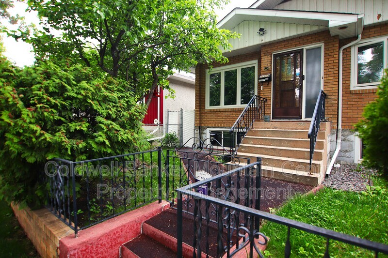 Edmonton House: 11628 91 ST NW