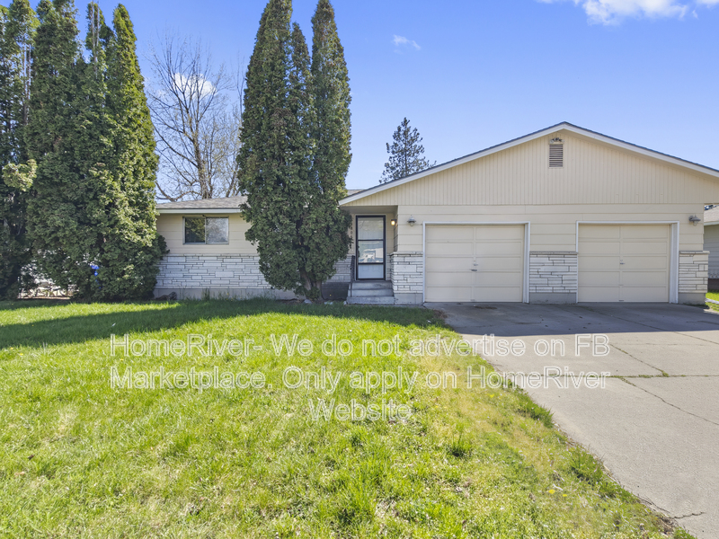 Spokane Valley House: 8806 E Michielli Pl