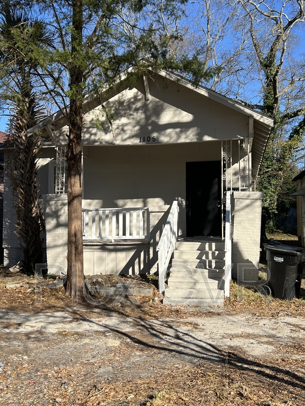 Columbus House: 1105 21st Street