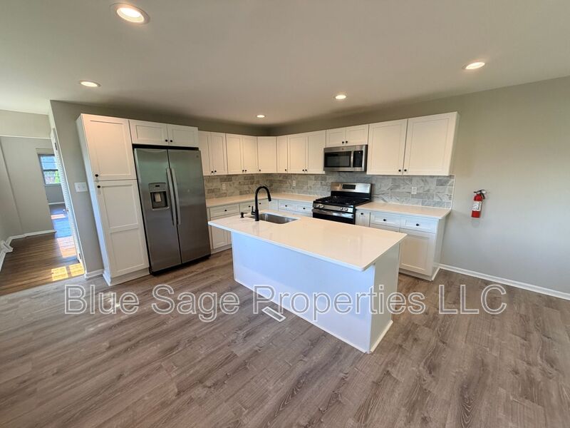 Havertown Condo: 205 Juniper Rd