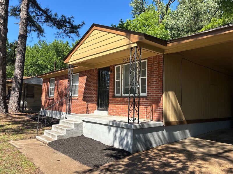 Memphis House: 3554 N Watkins St