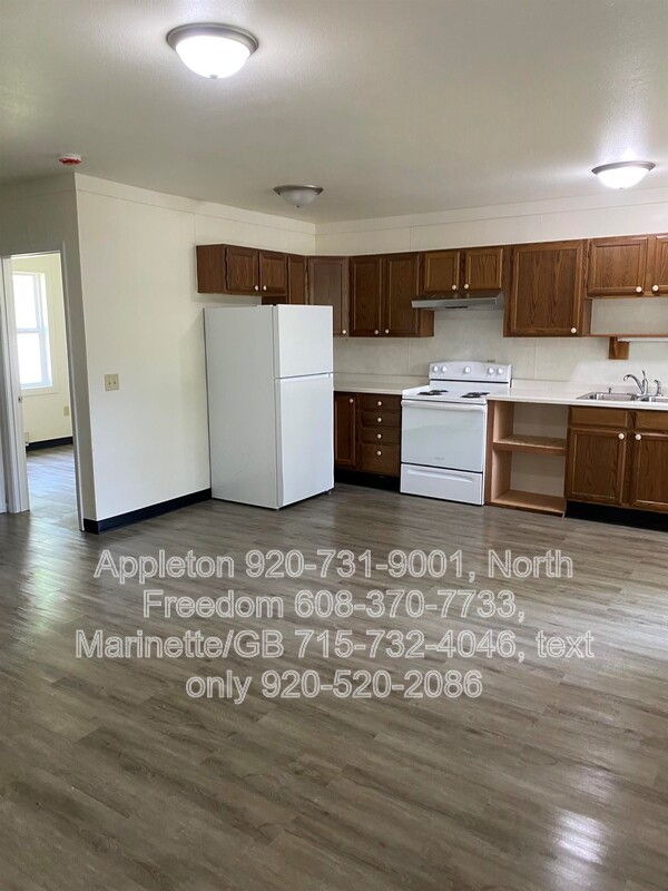 North Freedom House: S7559 US 12 J15