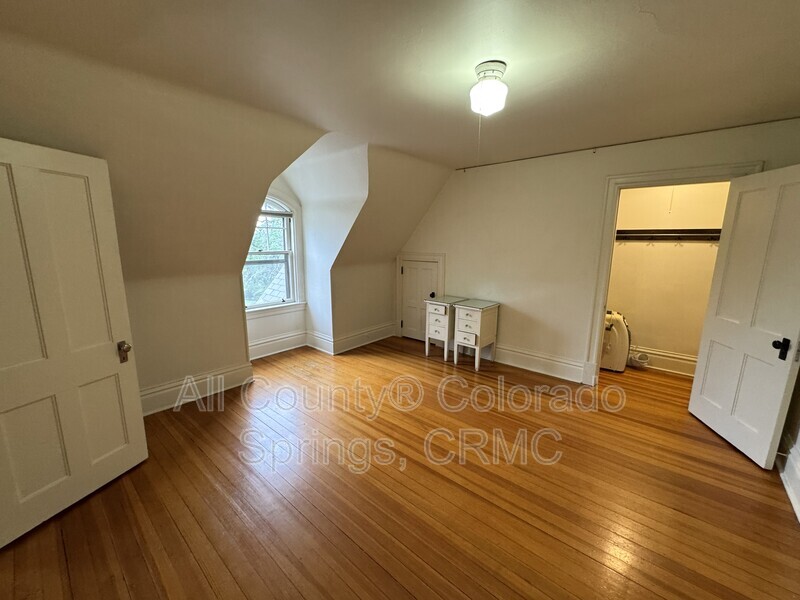Main Rental Photo 9