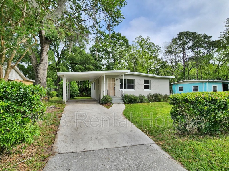 Jacksonville House: 4225 Homer Rd