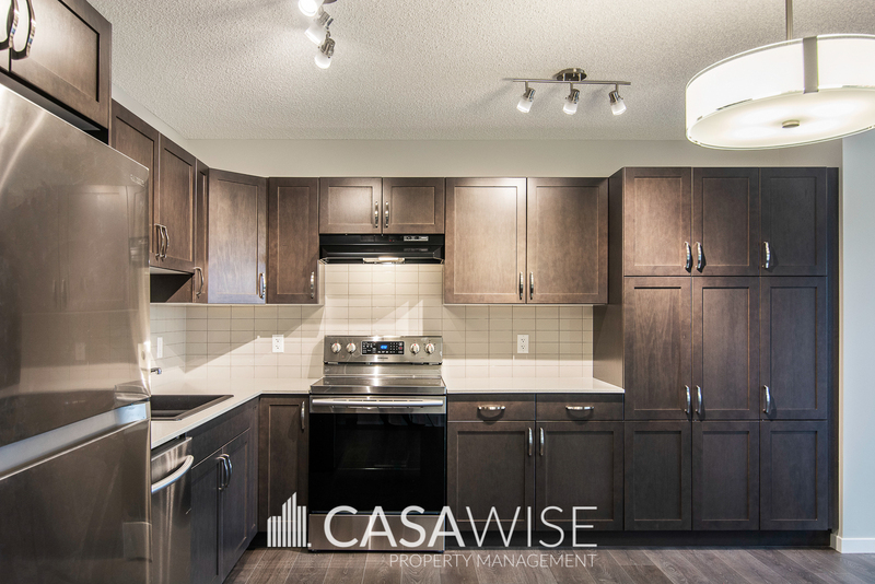 Edmonton House: 17230 9A Avenue Southwest