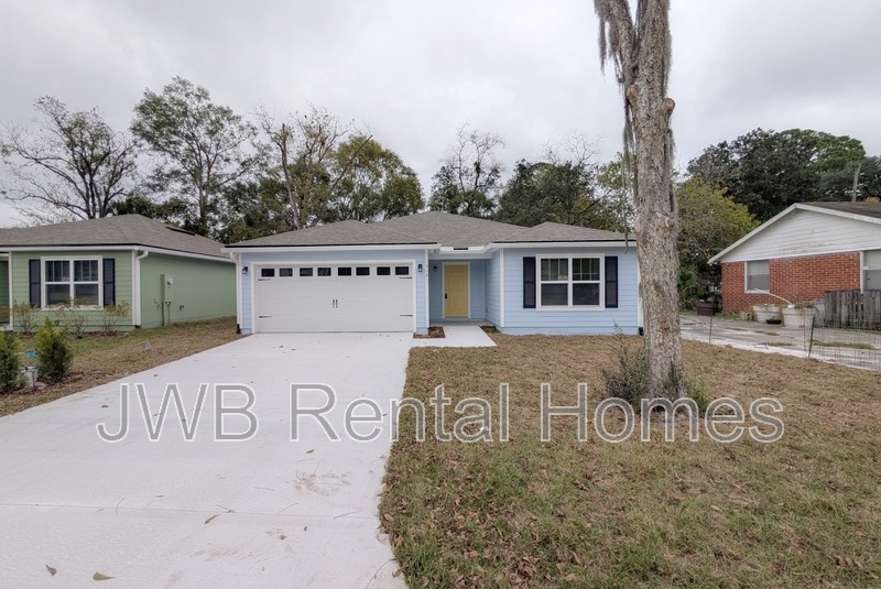 Jacksonville House: 9021 5th Ave