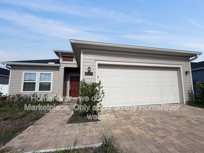 Ocala House: 4477 NW 14th Loop
