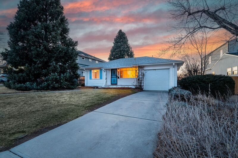 Denver House: 2921 S Adams St