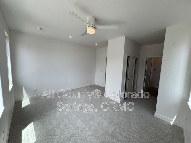 Main Rental Photo 19