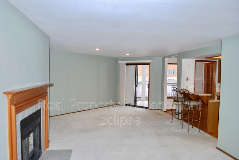 Kirkland Condo: 9910 NE 119th St