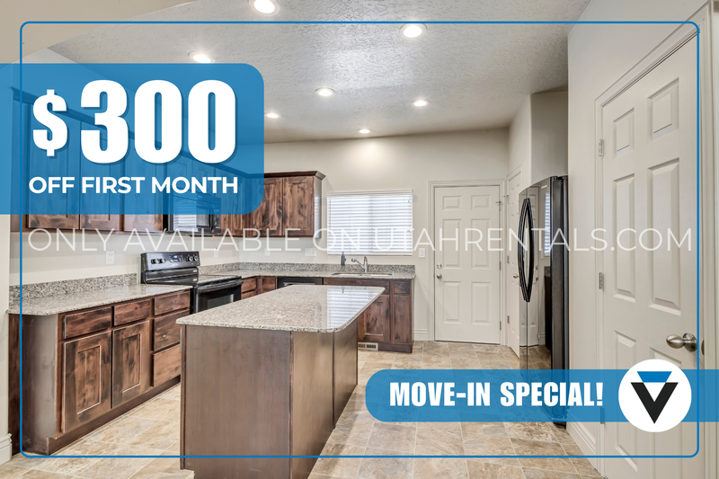 Sandy Townhome: 21 E 8330 S