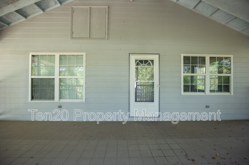 Columbus House: 5125 13th Avenue