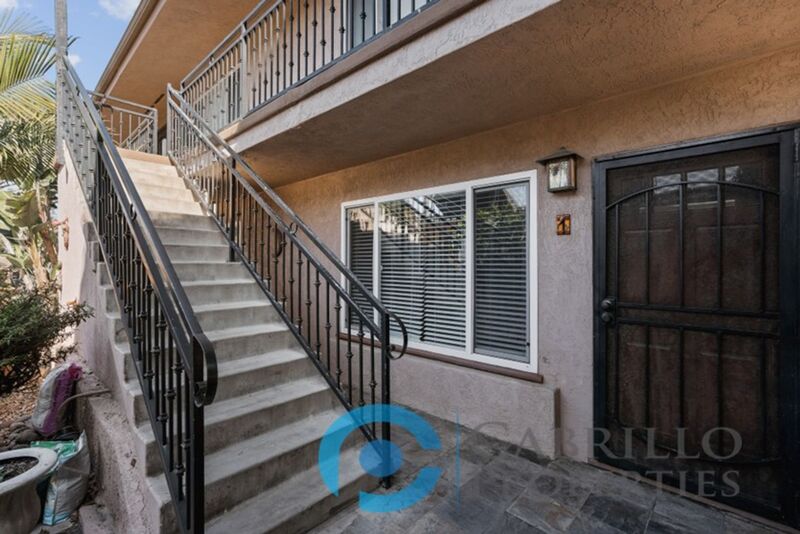 San Diego Condo: 2110 Bacon Street