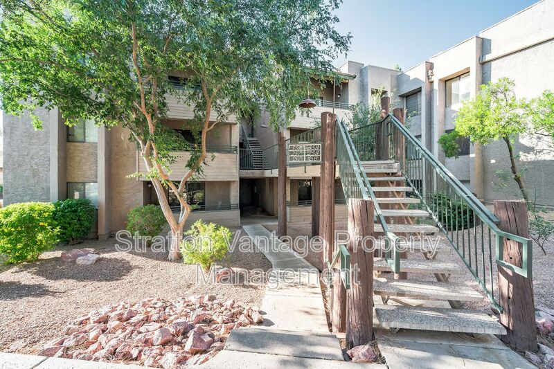 Scottsdale Condo: 7777 E Main St