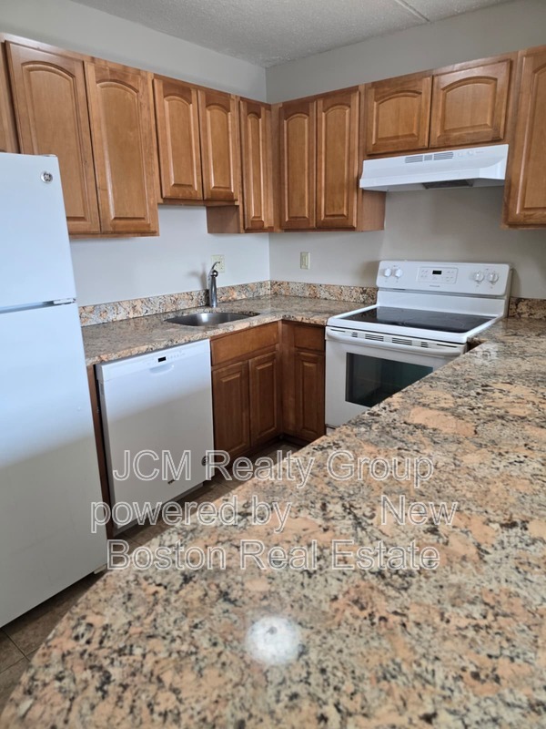 Lynn Condo: 80 Sagamore Street