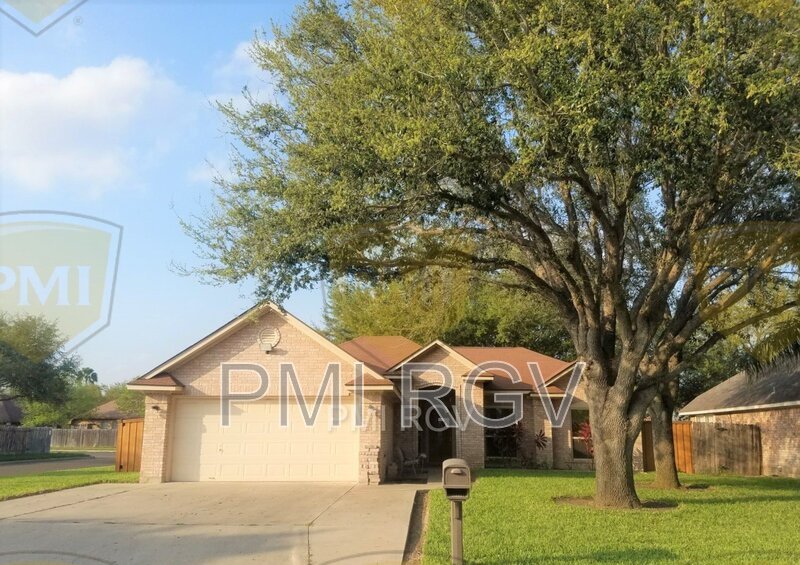 Mission House: 2301 E 21st St