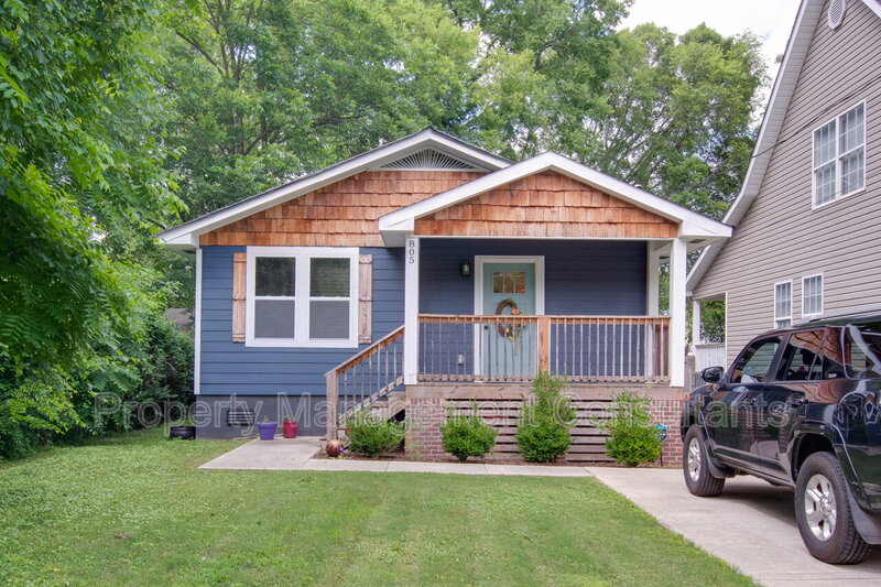 Huntsville House: 805 Rison Avenue Northeast